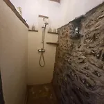 Pace Attraverso Gli Occhi Konukevi