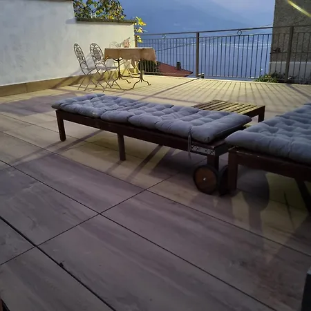 Pace Attraverso Gli Occhi Maison d'hôtes Perledo