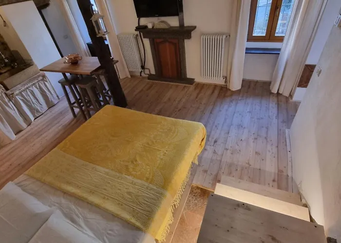 Pace Attraverso Gli Occhi Perledo