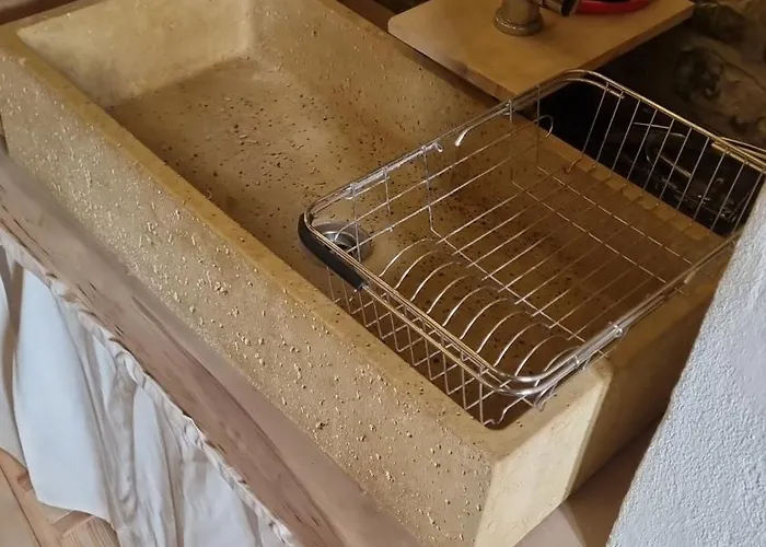 Pace Attraverso Gli Occhi Πανσιόν Perledo