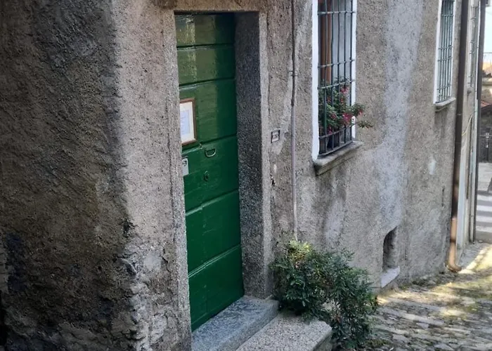 Pace Attraverso Gli Occhi Perledo