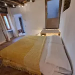 Pace Attraverso Gli Occhi Πανσιόν Perledo