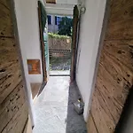 Pensión Pace Attraverso Gli Occhi