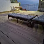 Pace Attraverso Gli Occhi Πανσιόν Perledo