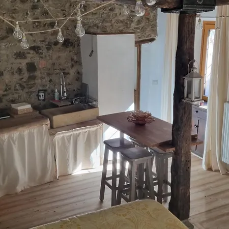 Pace Attraverso Gli Occhi 게스트하우스