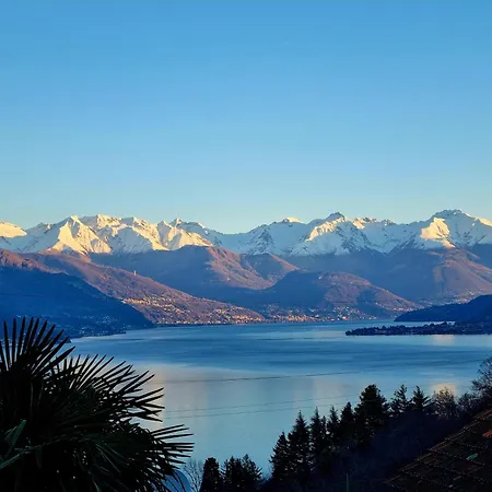 Pace Attraverso Gli Occhi 페를레도